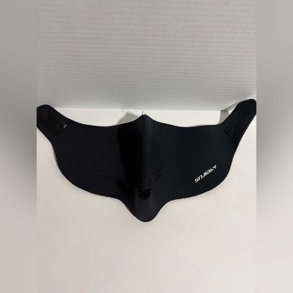 Seirus Unisex Comfort Masque Mask Small S Youth Neoprene Black Ski Snowboard